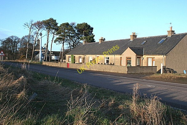 Photo 6"x4" Cottages at Longmorn Fogwatt c2009