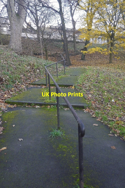 Photo 6"x4" Path, Royal Terrace Gardens Edinburgh c2016