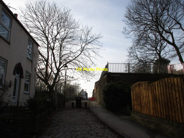Photo 6"x4" Castle Garth Pontefract c2016