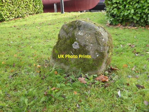 Photo 6"x4" Milestone near Upton Marina Upton upon Severn c2016