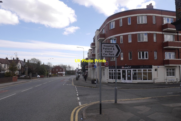 Photo 6"x4" Wigan Lane Wigan c2016