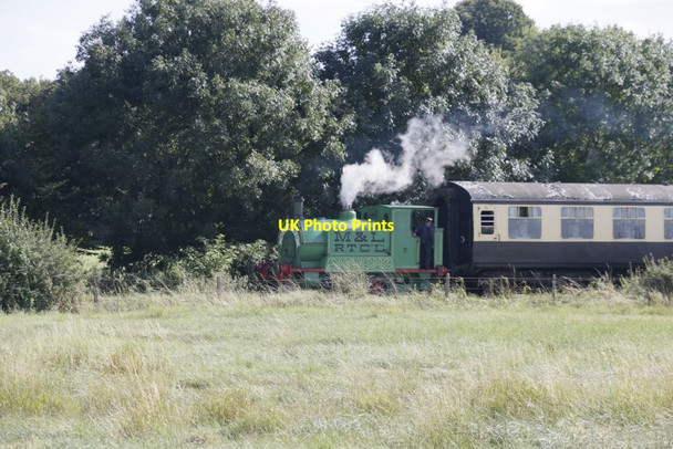 Photo 6"x4" Ivor going Past Cholsey c2016