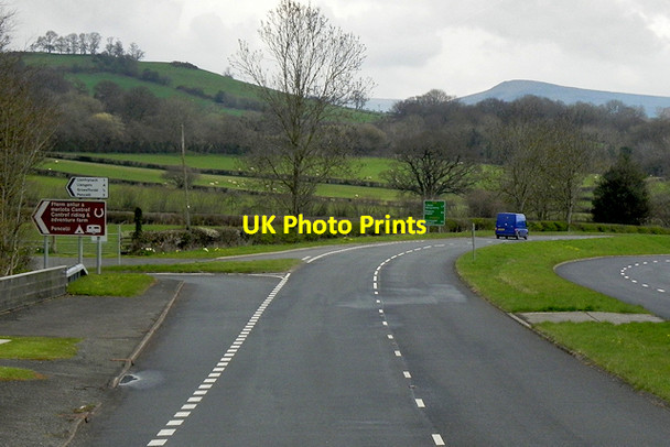 Photo 6"x4" Minor Junction on the A40 near Llechfaen Groesffordd\/SO0728 c2016