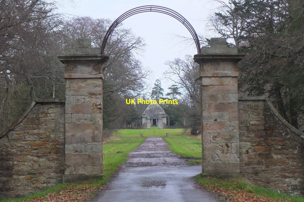Photo 6"x4" This way to the mausoleum, Gosford Estate Craigielaw c2016