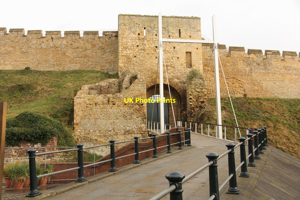 Photo 6"x4" Lincoln Castle West Gate Lincoln c2016
