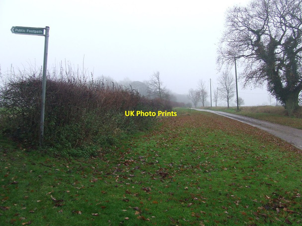 Photo 6"x4" Footpath Off Minor Road Ditton Green c2016