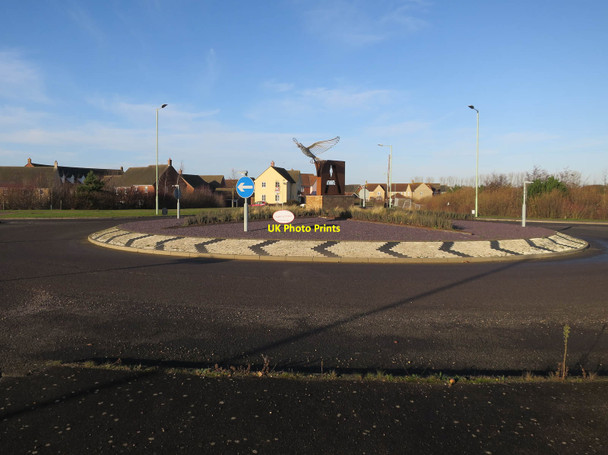 Photo 6"x4" Roundabout, Moreton Hall Battlies Green c2016