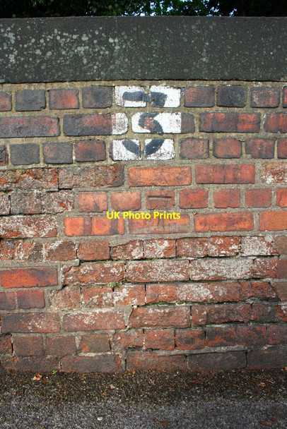 Photo 6"x4" Benchmark on London Road railway bridge Newark-on-Trent c2016