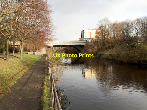 Photo 6"x4" The Water of Leith Walkway approaching Leith Leith\/NT2776 c2017