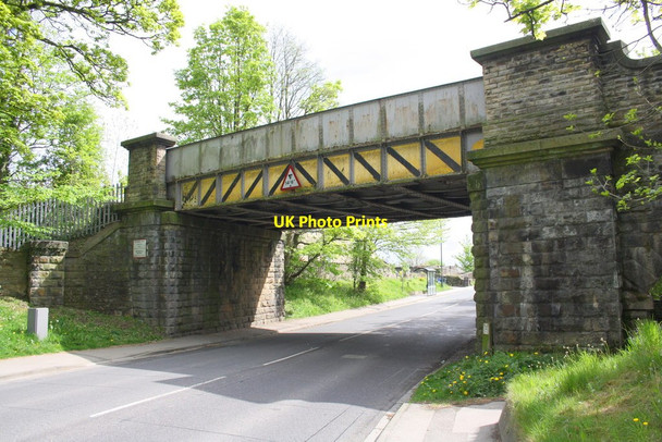 Photo 6"x4" Railway Bridge SKS1\/5 over Keighley Road Skipton c2016