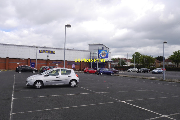 Photo 6"x4" Bingo hall, Castleford Castleford c2016
