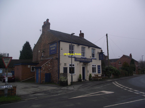 Photo 6"x4" The Fenton Flyer public house Church Fenton c2017