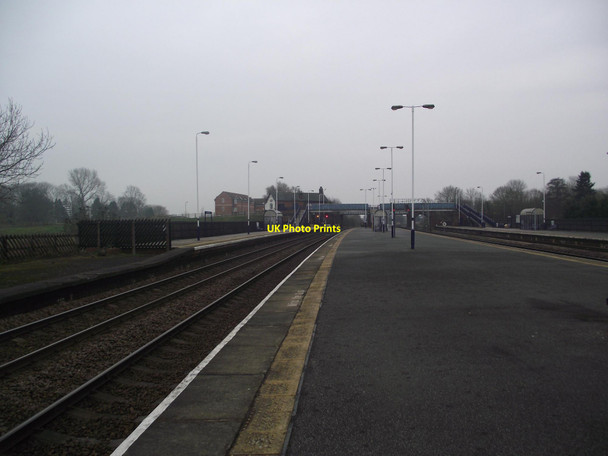 Photo 6"x4" Church Fenton railway station Scarthingwell c2017