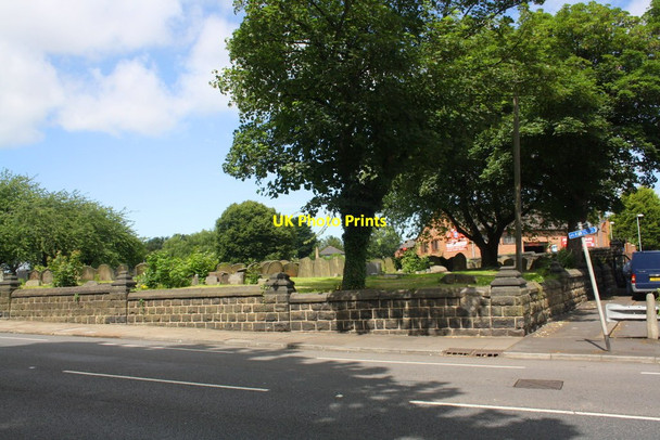 Photo 6"x4" Holbeck Cemetery at junction of Beeston Road and Temple Crescent Beeston Hill c2016