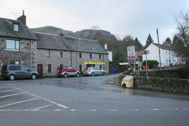 Photo 6"x4" Road junction, Fintry Fintry\/NS6186 c2017