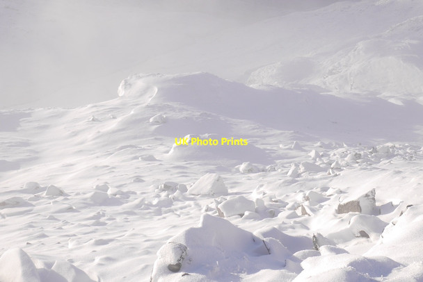 Photo 6"x4" Snow covered boulders, An Caisteal An Caisteal\/NN3719 c2017