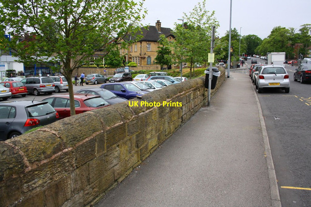 Photo 6"x4" Harrogate Road outside LiDL carpark Leeds\/SE3034 c2016