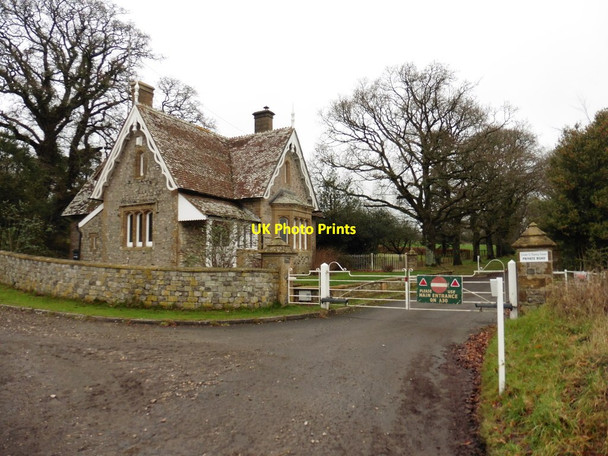 Photo 6"x4" West Lodge Chalkway c2017