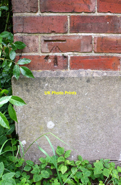 Photo 6"x4" Benchmark on #1 Scotton Park Scotton\/SE1896 c2016