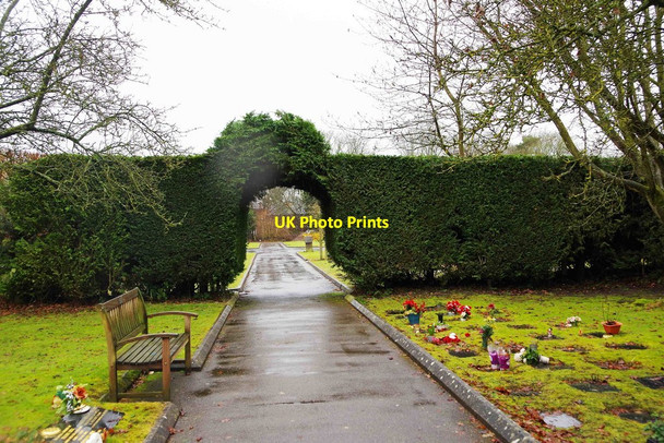 Photo 6"x4" Hedge, seat & path, Wythall Cemetery, Middle Lane, Wythall, Worcs Silver Street\/SP0775 c2017