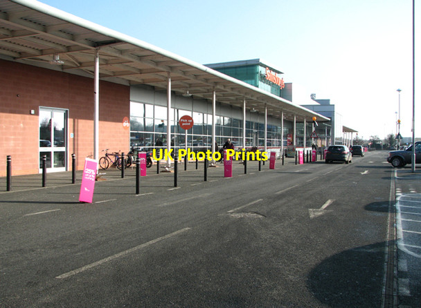 Photo 6"x4" Past the entrance of Sainsbury's Superstore Costessey Park c2017