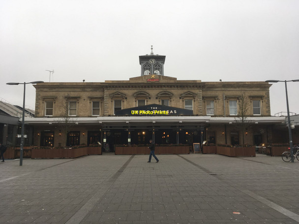 Photo 6"x4" Restored Station Reading c2017