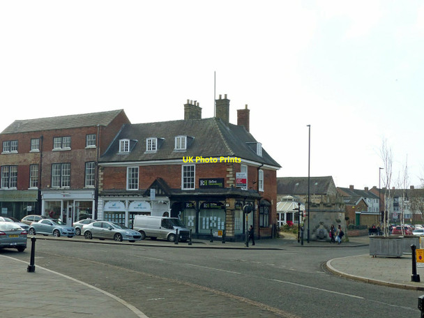 Photo 6"x4" 2 and 2A Market Place, Grantham Grantham c2017