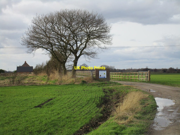 Photo 6"x4" Entrance to Millbrook Grange Holme-on-Spalding-Moor c2017