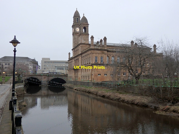 Photo 6"x4" Paisley Town Hall across White Cart Water Paisley c2017