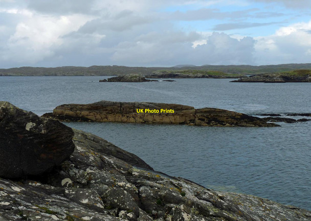 Photo 6"x4" Skerries, Loch Riosaigh, Great Bernera\/Be\u00c3\u00a0rnaraigh Breacleit c2016