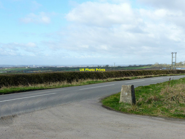 Photo 6"x4" Paudy Crossroads trig point Seagrave c2017