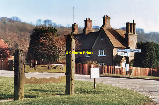 Photo 6"x4" Aldbury Stocks Aldbury c1988