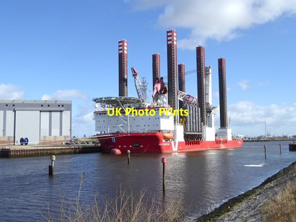 Photo 6"x4" MPI Adventure at Middlesbrough Quayside Middlesbrough c2017