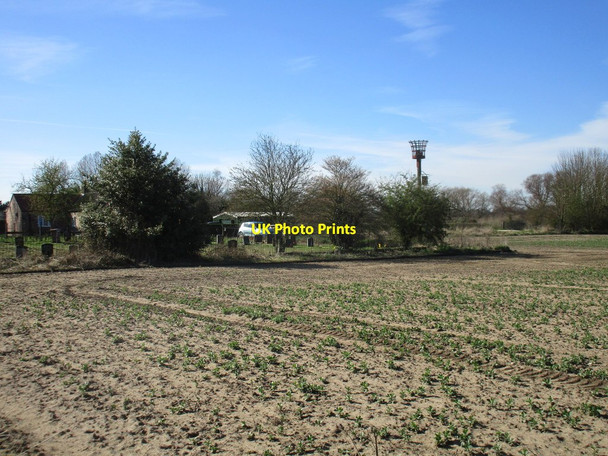 Photo 6"x4" Cemetery and Millennium Beacon, East Cottingwith East Cottingwith c2017
