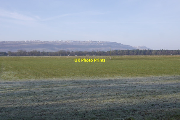 Photo 6"x4" Frosty field, Briarlands Blair Drummond c2017