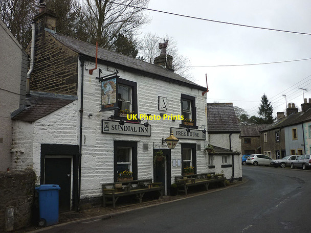 Photo 6"x4" The Sundial Inn, Low Bentham Low Bentham c2017