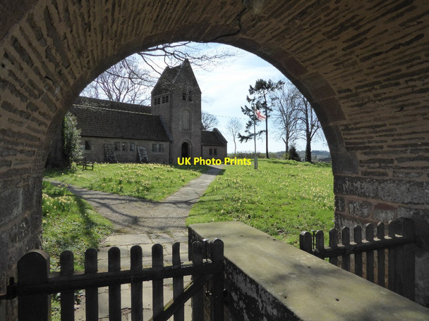 Photo 6"x4" Kempley church viewed through the lychgate Kempley c2017