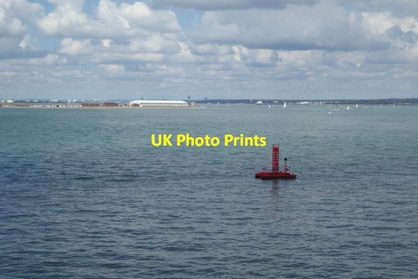 Photo 6"x4" Calshot Light Float Calshot c2016
