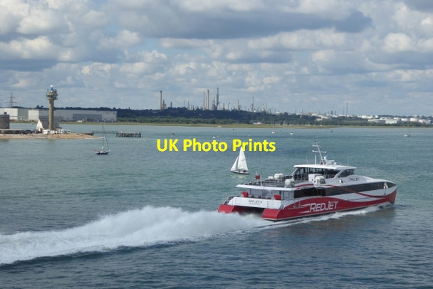 Photo 6"x4" Ferry passing Calshot Point Hook Park c2016