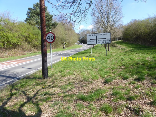 Photo 6"x4" The B2110 approaches crossing road on the Way to East Grinstead East Grinstead c2017