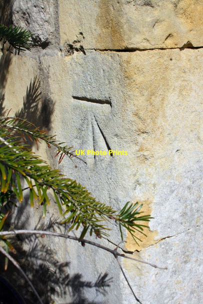 Photo 6"x4" Benchmark on #1 Borderville Cottages Stamford\/TF0207 c2016