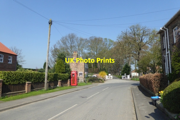 Photo 6"x4" Corner in Wighill Wighill c2017