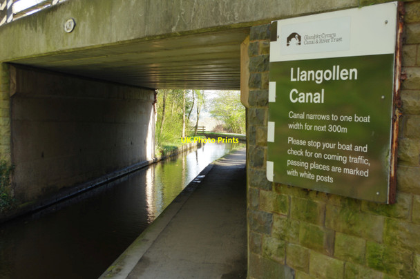 Photo 6"x4" Wenffrwd Bridge, Llangollen Canal Llangollen c2017
