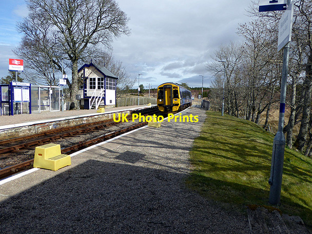 Photo 6"x4" A train for Inverness arriving at Forsinard Forsinard c2017