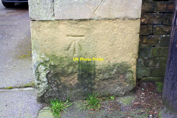 Photo 6"x4" Benchmark on pier of cemetery wall, Harrowby Road Grantham c2016