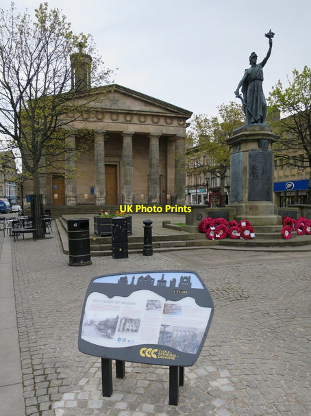 Photo 6"x4" Elgin town centre Elgin c2017