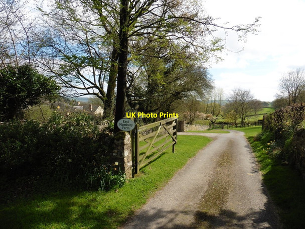 Photo 6"x4" Entrance, East Membury Farm Green Down\/ST2802 c2017