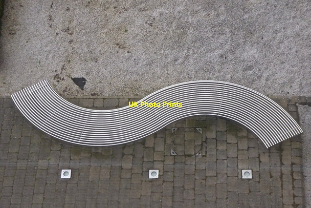 Photo 6"x4" Stainless steel bench Beeston\/SK5236 c2017