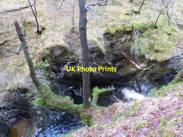 Photo 6"x4" Douglas Water Inverbeg c2015 P3