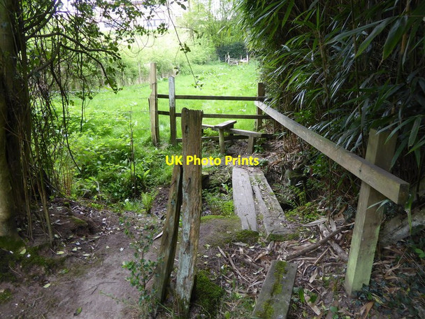 Photo 6"x4" Footpath crosses stream and stile to cross field and reach next stile Turners Hill c2017